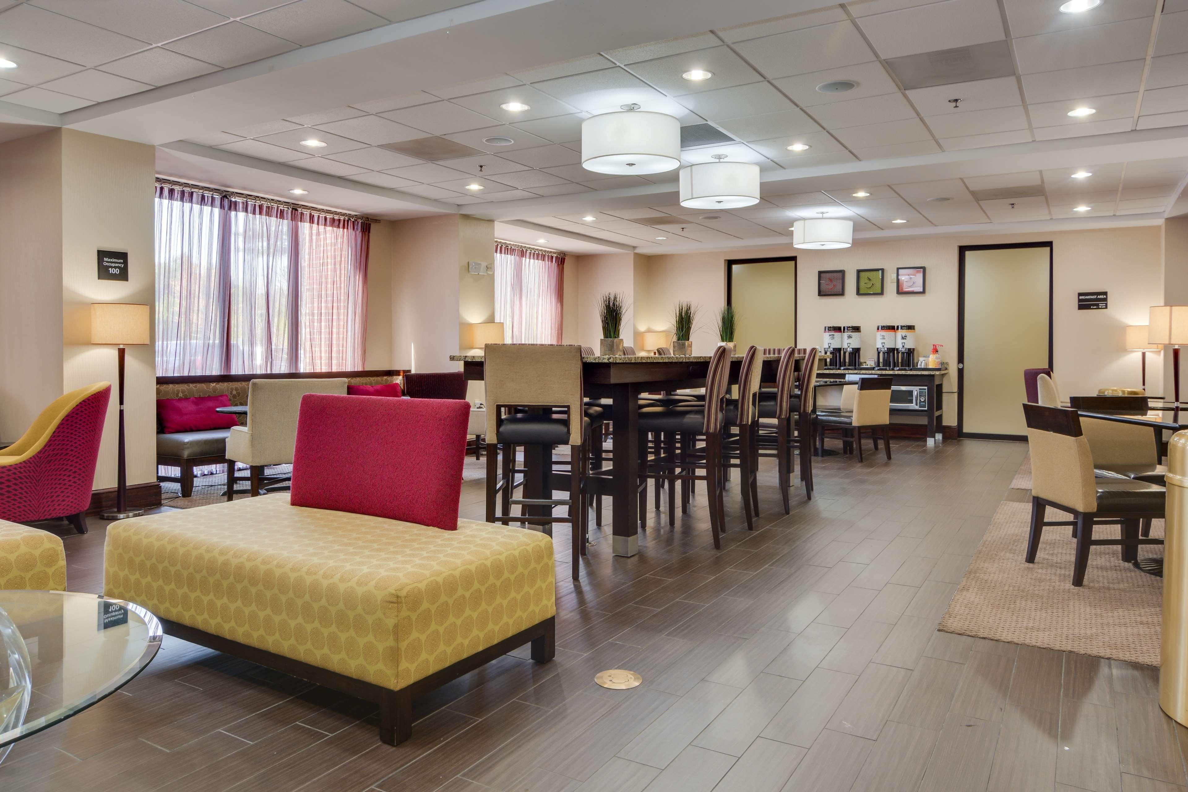 Hampton Inn Atlanta-Fairburn Bagian luar foto