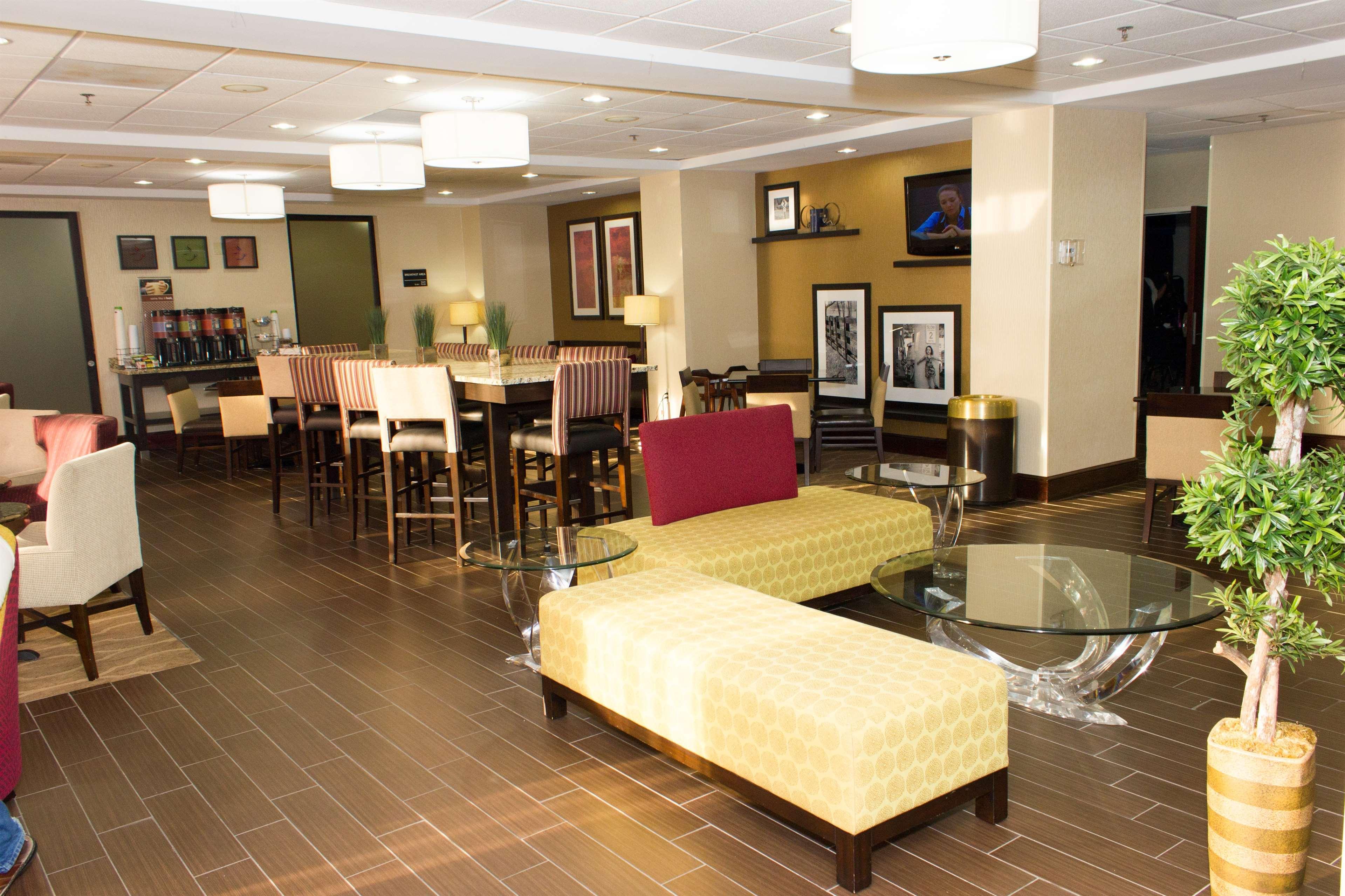 Hampton Inn Atlanta-Fairburn Bagian luar foto