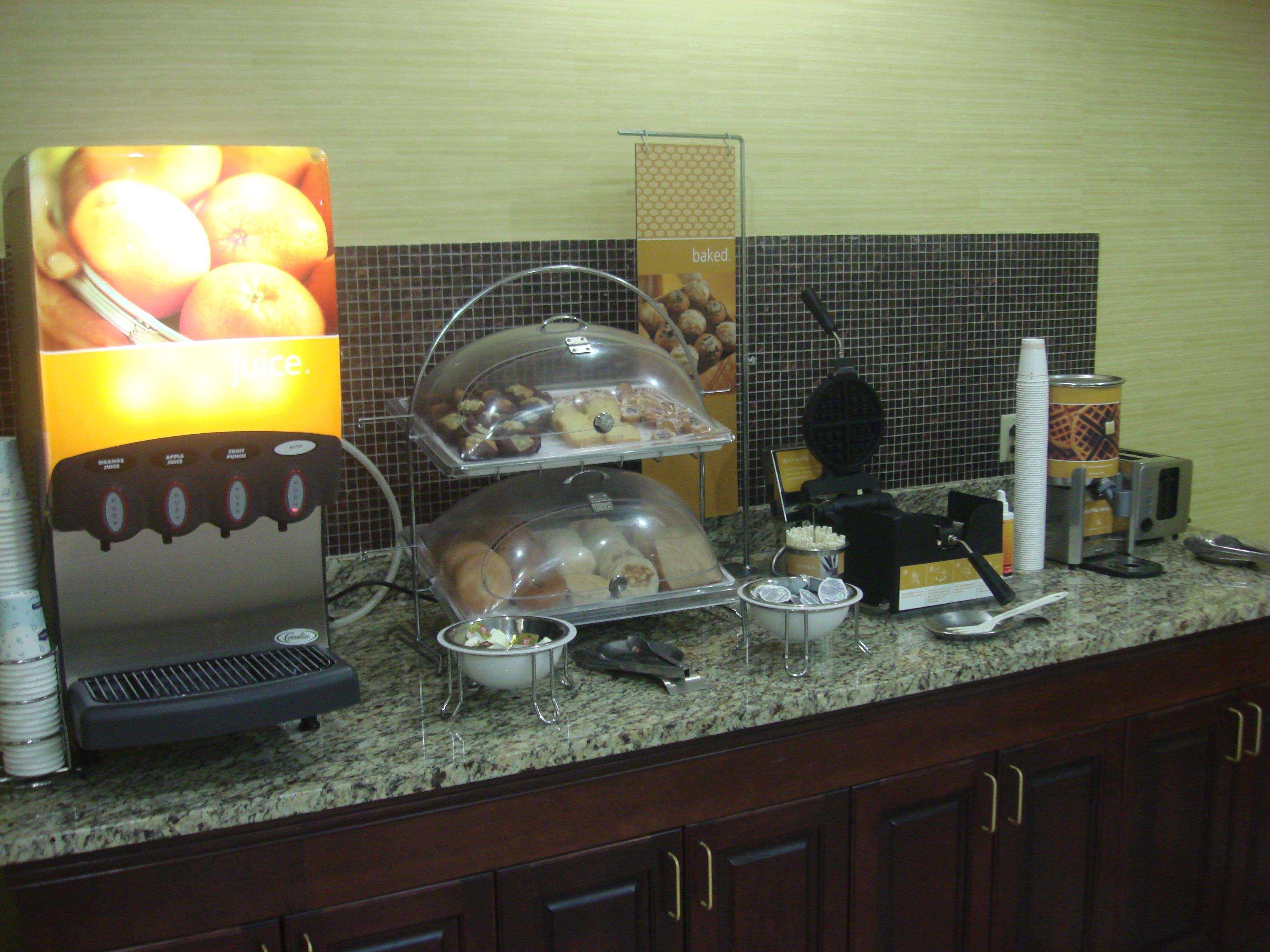 Hampton Inn Atlanta-Fairburn Bagian luar foto