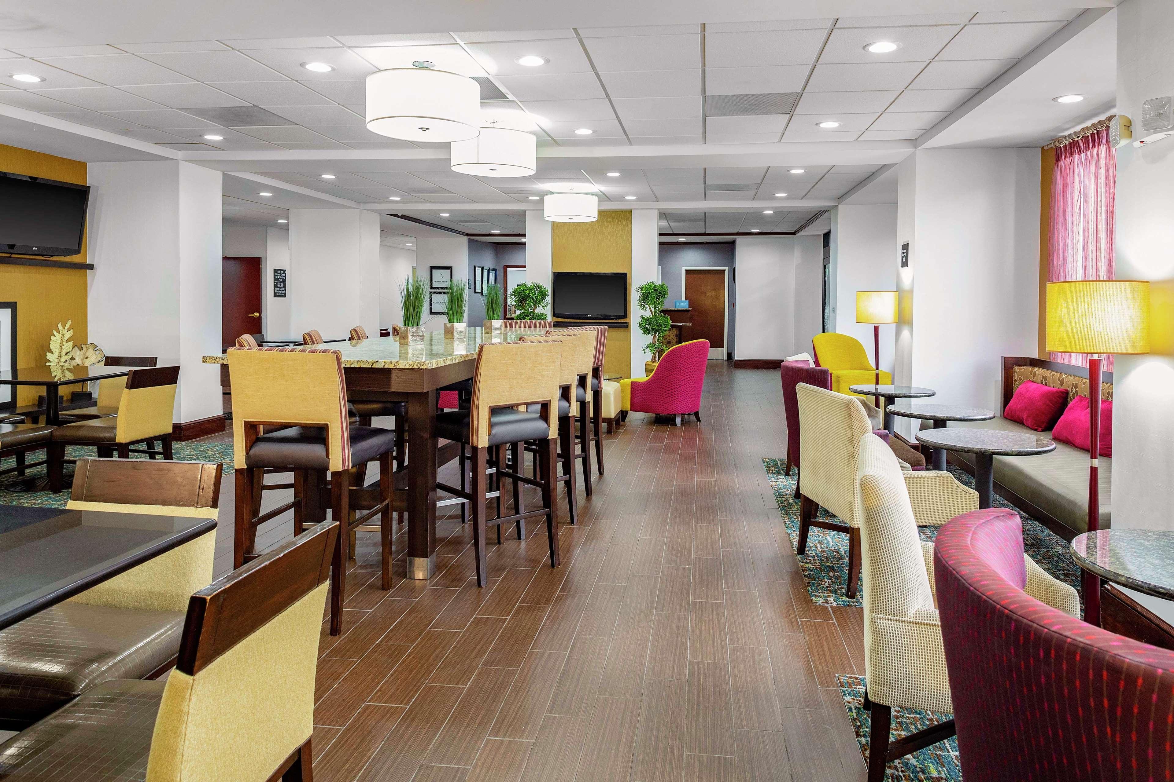 Hampton Inn Atlanta-Fairburn Bagian luar foto