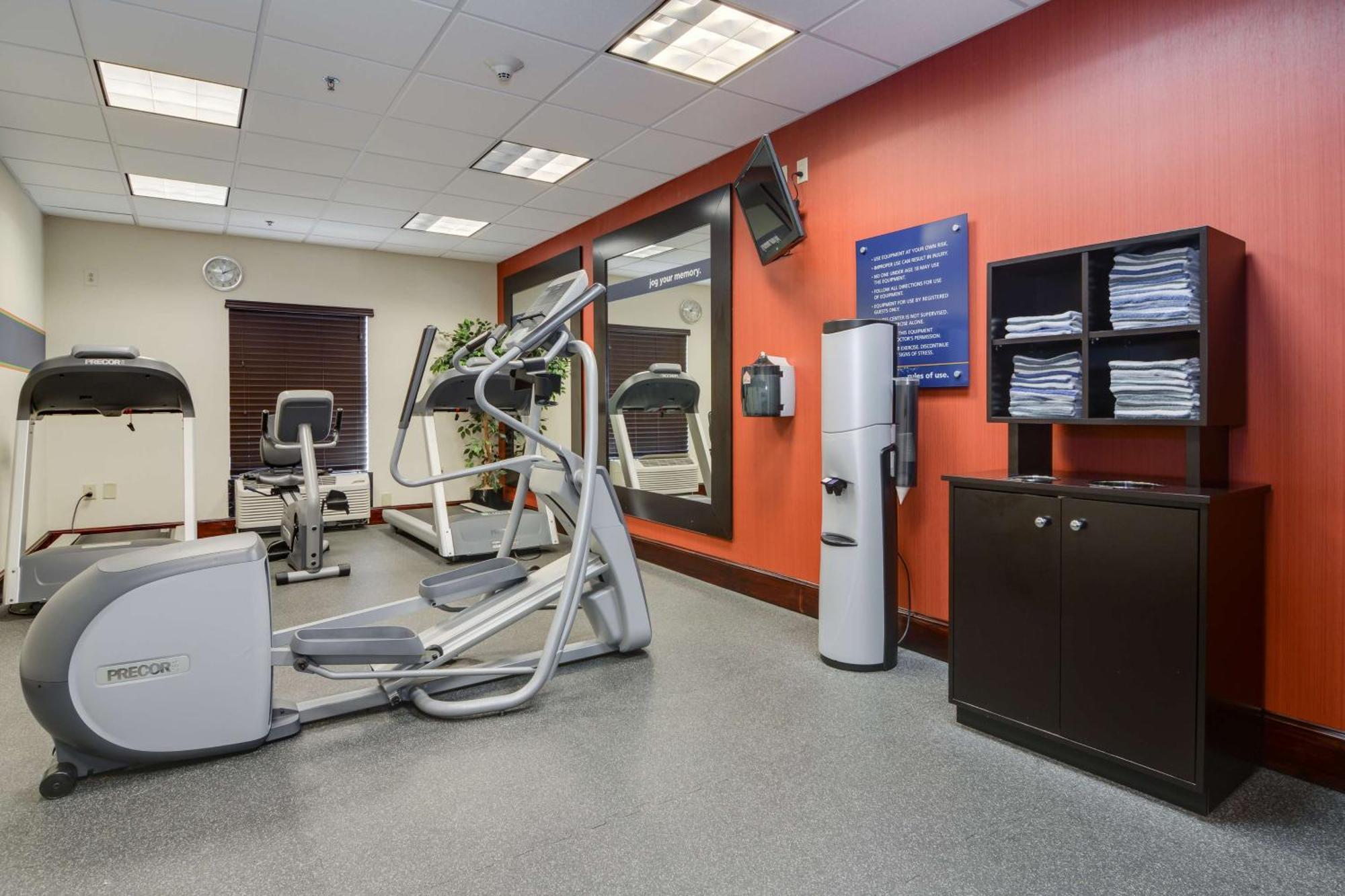 Hampton Inn Atlanta-Fairburn Bagian luar foto