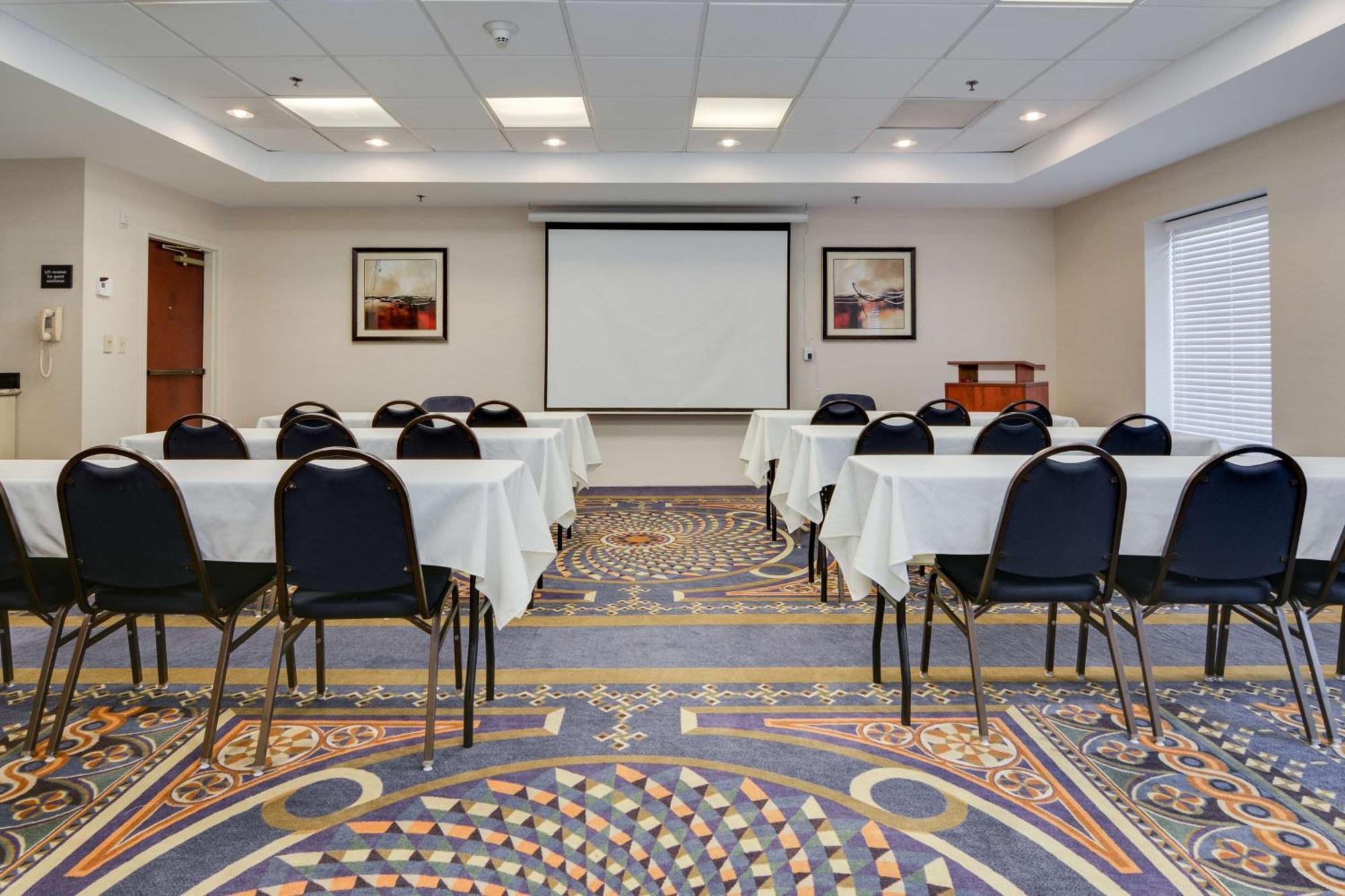 Hampton Inn Atlanta-Fairburn Bagian luar foto